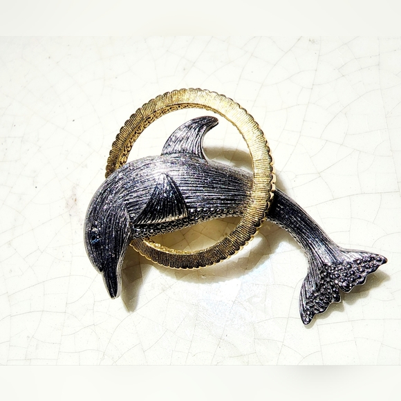 Vintage Liz Claiborne Silver brush dolphin w/sapphire jumping through gold hoop - Picture 1 of 4